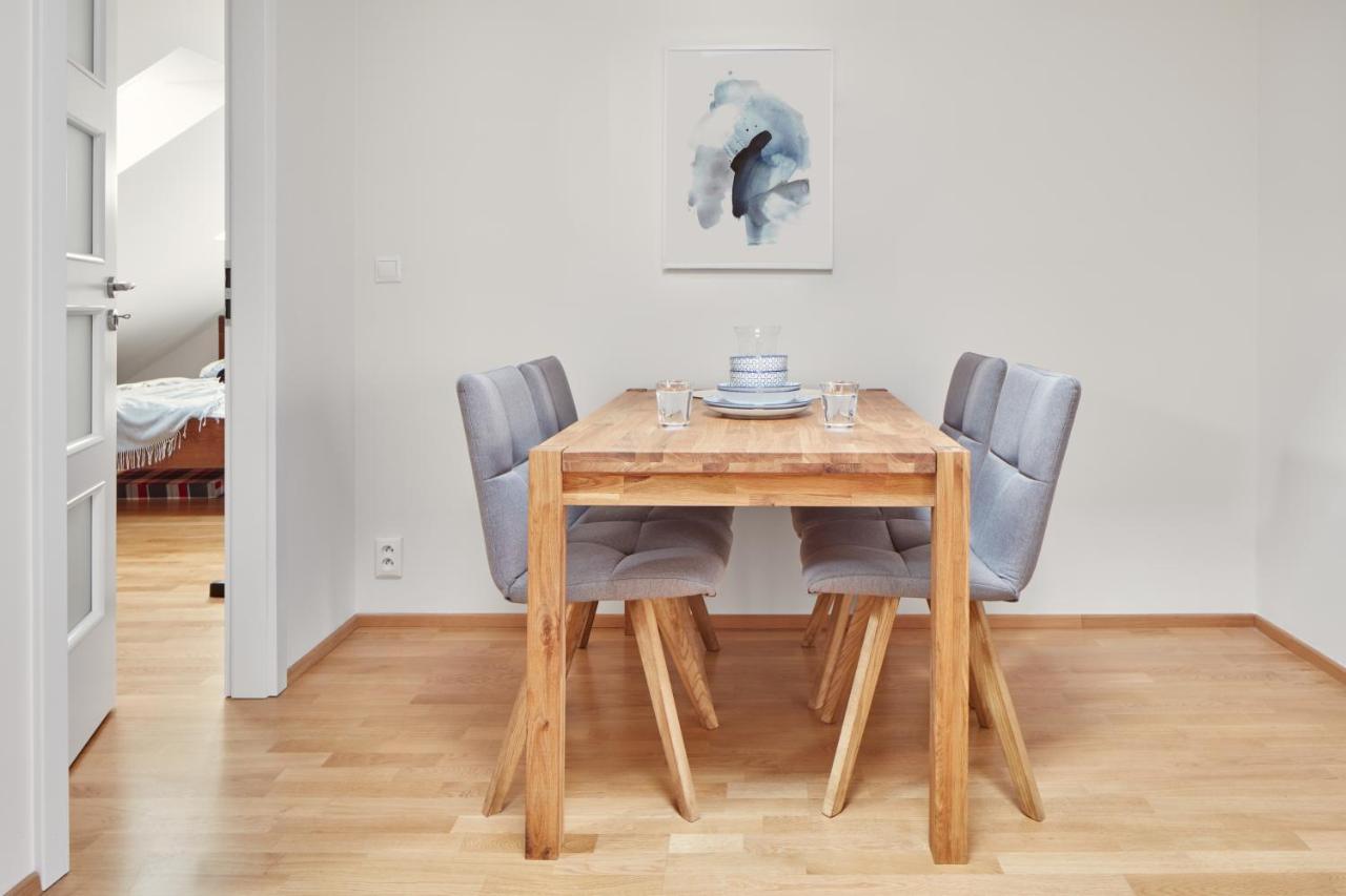 Bright Apartment In New Town By Prague Days Zewnętrze zdjęcie