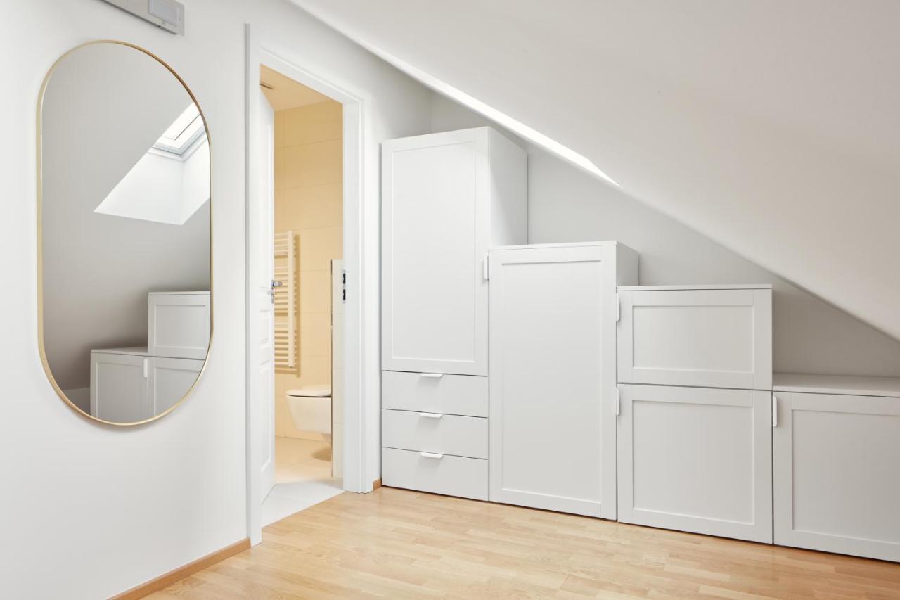 Bright Apartment In New Town By Prague Days Zewnętrze zdjęcie